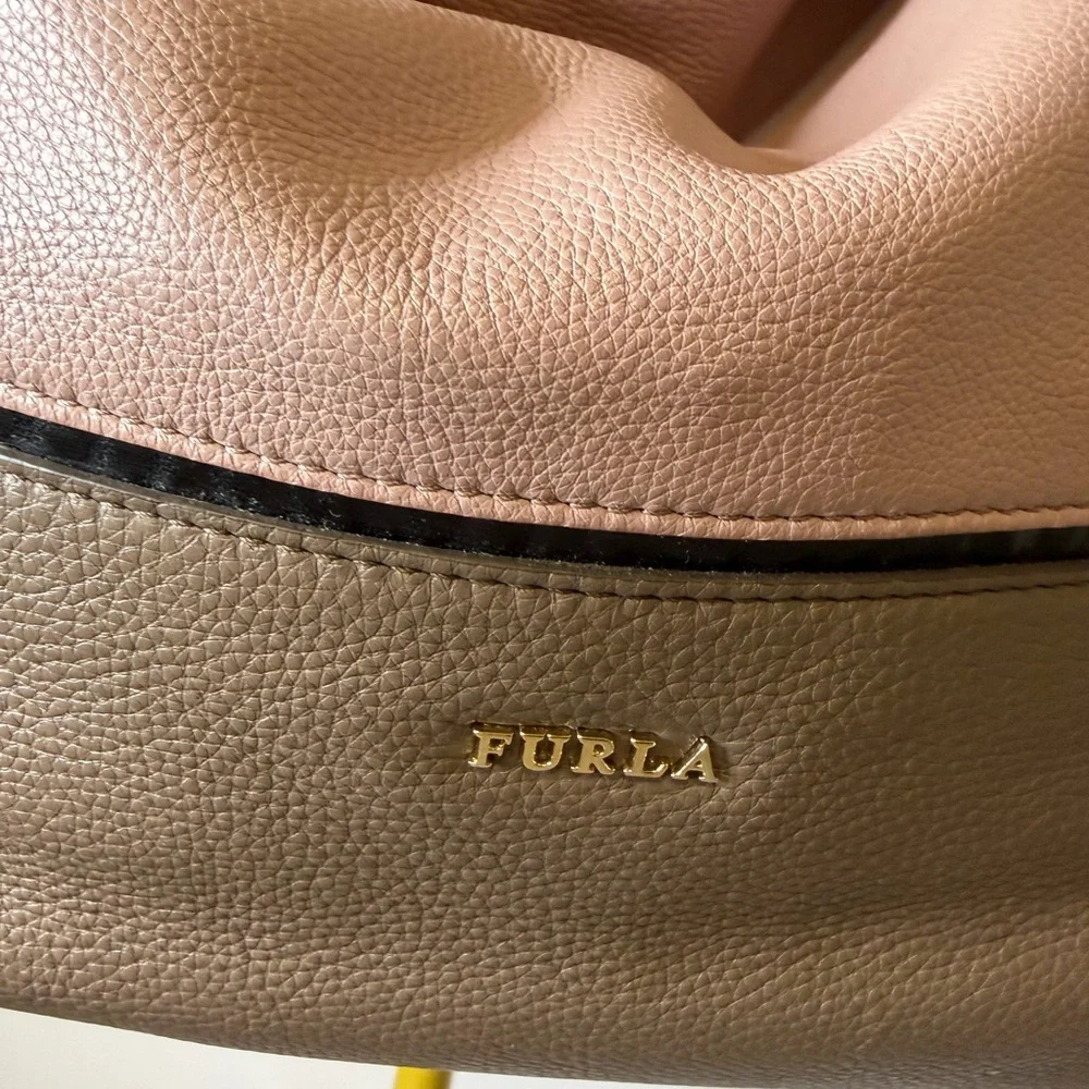 Furla pebbled leather Pink and Brown Women's Bag